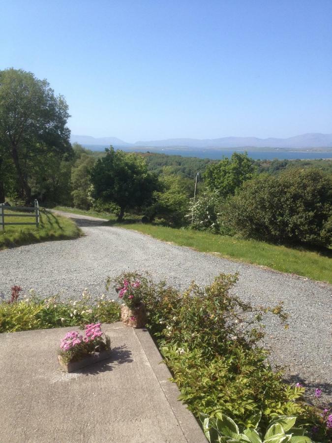 Roberts' Cottage Westport Exterior foto